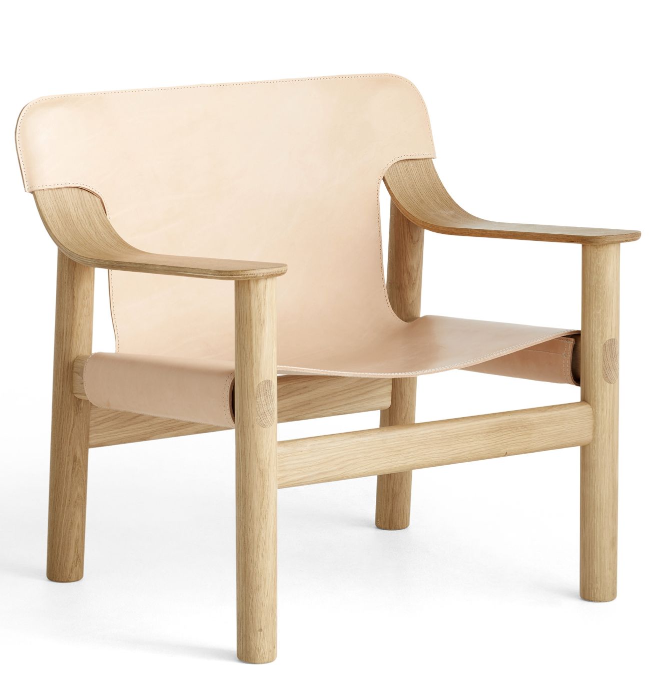 Bernard Chair Sessel Hay Eiche massiv, wasserbasiert lackiert / Leder natur