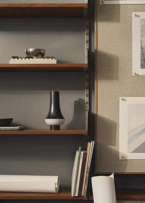 Tomoshi Portable Akkuleuchte / Tischleuchte Louis Poulsen