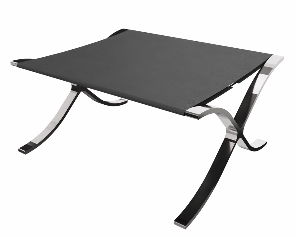 Barcelona Hocker mit schwarzem Lederbezug und verchromtem Stahlgestell. Design Hocker für Wohnzimmer.