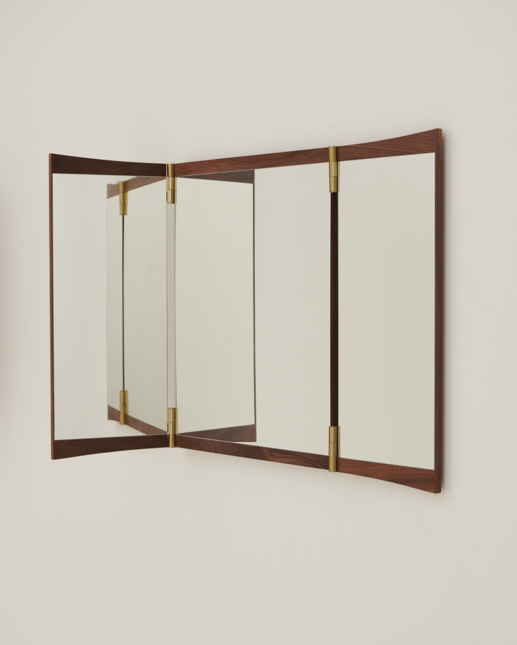 Vanity Wall Mirror 3 Wandspiegel Gubi  