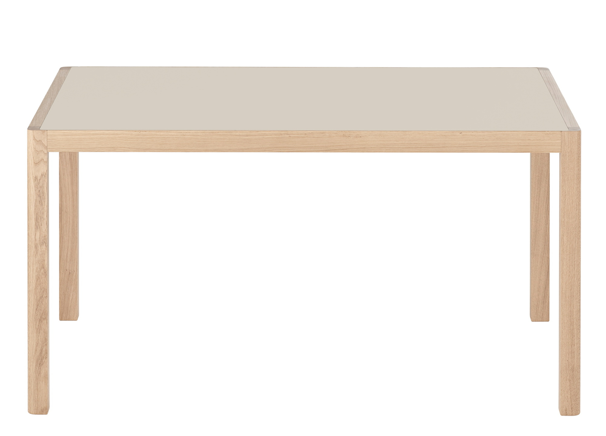 Muuto Workshop Table Tisch mit quadratischer, beiger Tischplatte und hellem Holzgestell, Frontansicht.