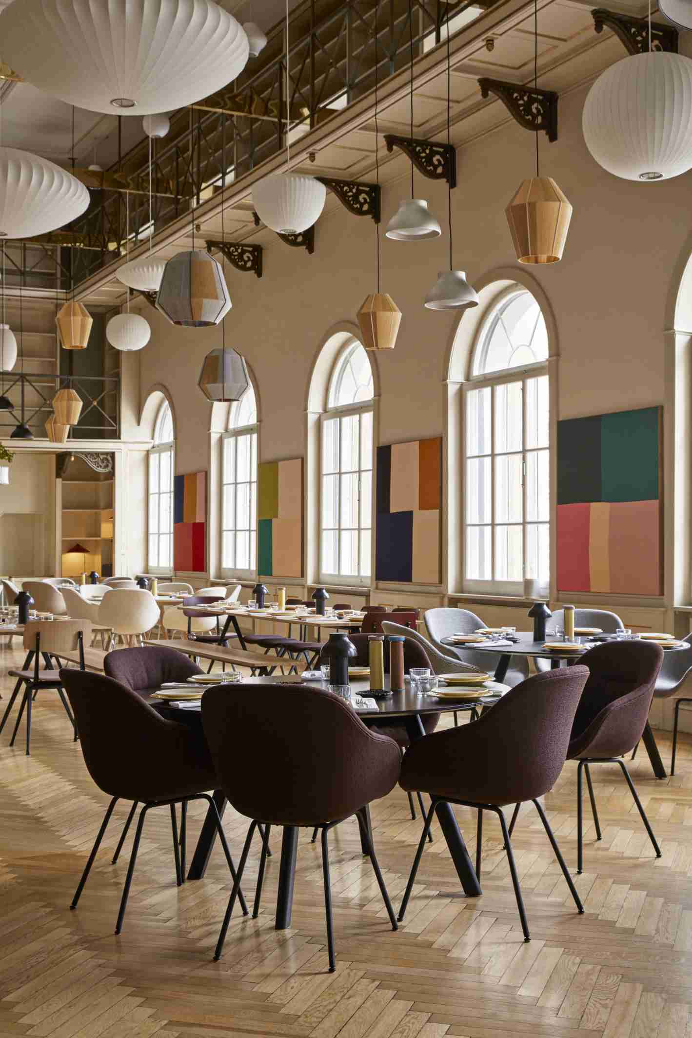 Copenhague Table CPH 25 Tisch rund  Ø 120 cm Hay