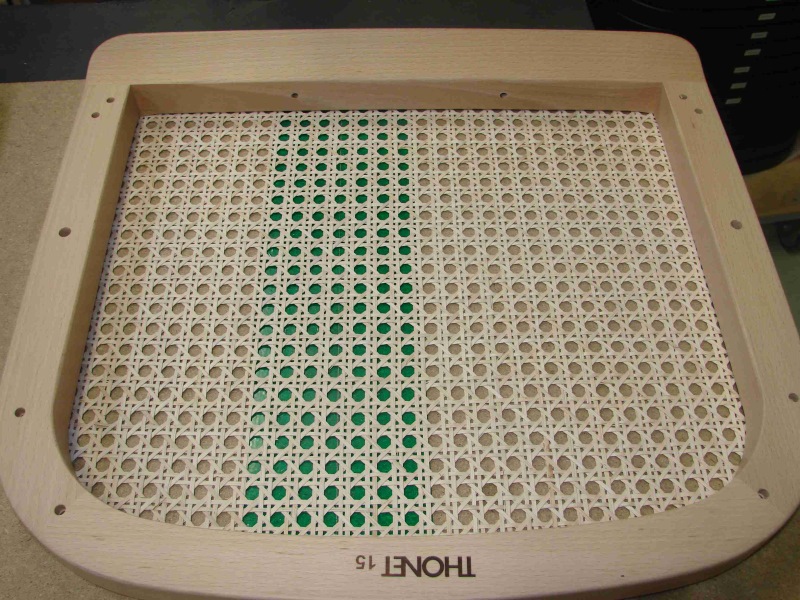 Sitzfläche Ersatzteil für Thonet Freischwinger S32/S64 mit Wiener Geflecht und Holzrahmen.