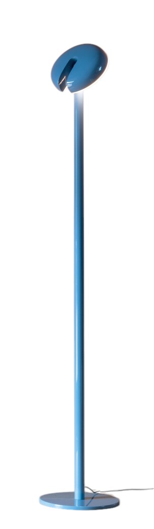 Helle, blaue Cabriolette Stehleuchte von Martinelli Luce, modernes Design für Wohnzimmer und Büro.