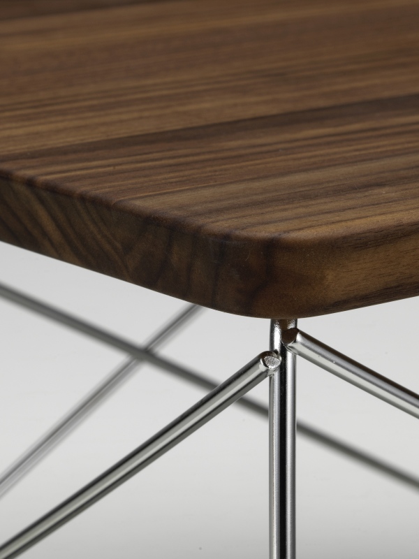 Occasional Table LTR Beistelltisch Nussbaum dunkel Vitra 