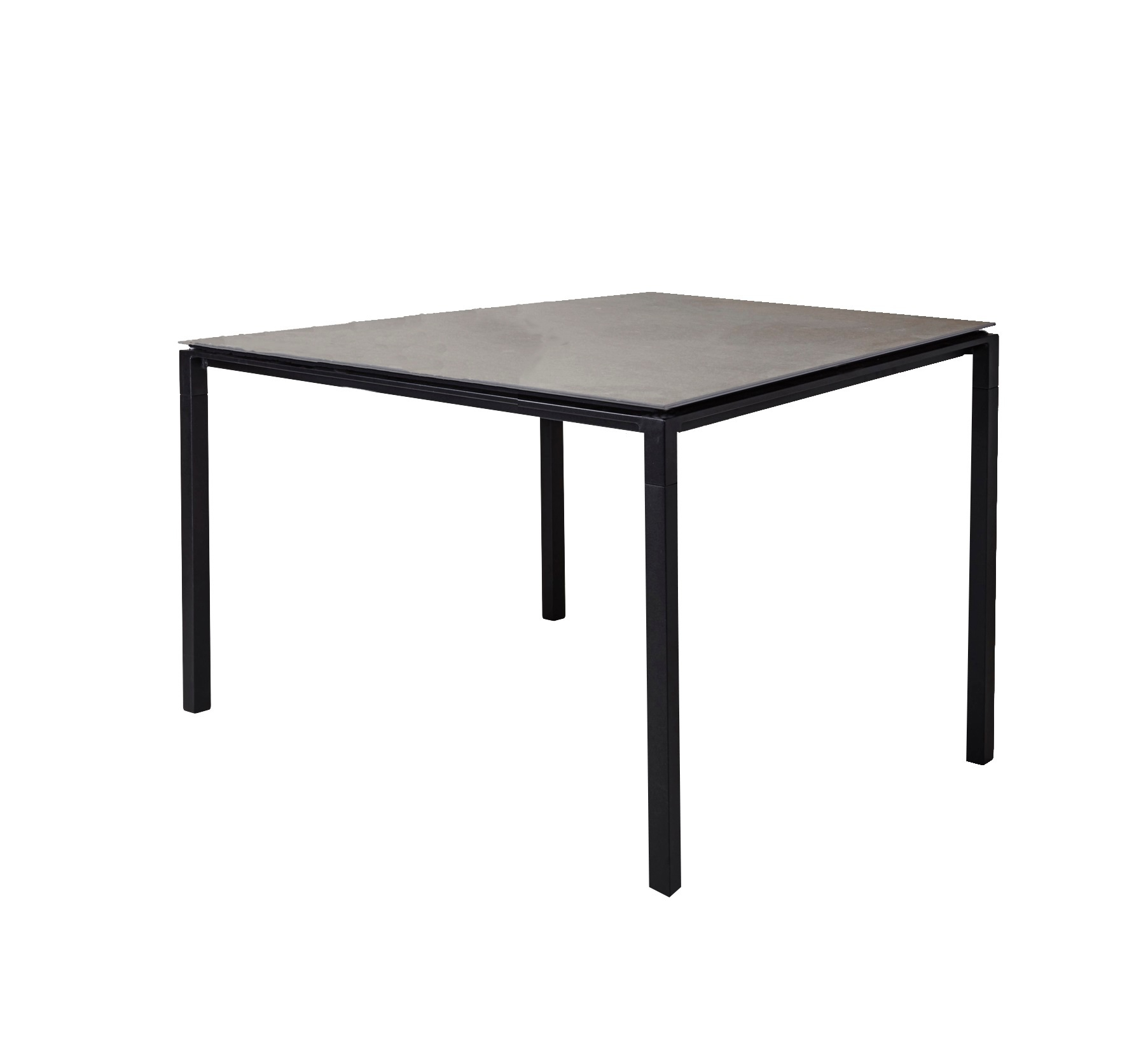 Pure Outdoor Esstisch mit Cane-Line Gestell in Lavagrau und Beton-grauer Tischplatte. Moderner Gartentisch.