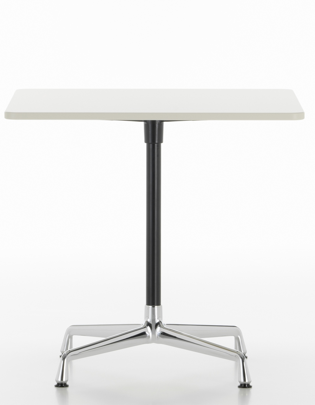 Quadratischer Eames Contract Table von Vitra mit weißer Tischplatte und verchromtem Fuß.