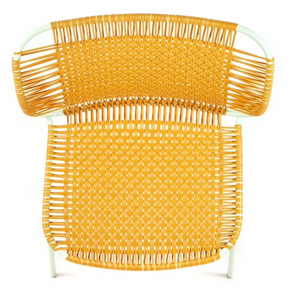 Ansicht von oben: Gelber Cielo Lounge Chair von Ames für den Außenbereich.