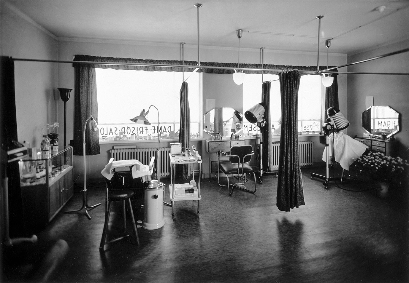 Marie´s Yellow Treteimer Vipp LIMITED EDITION