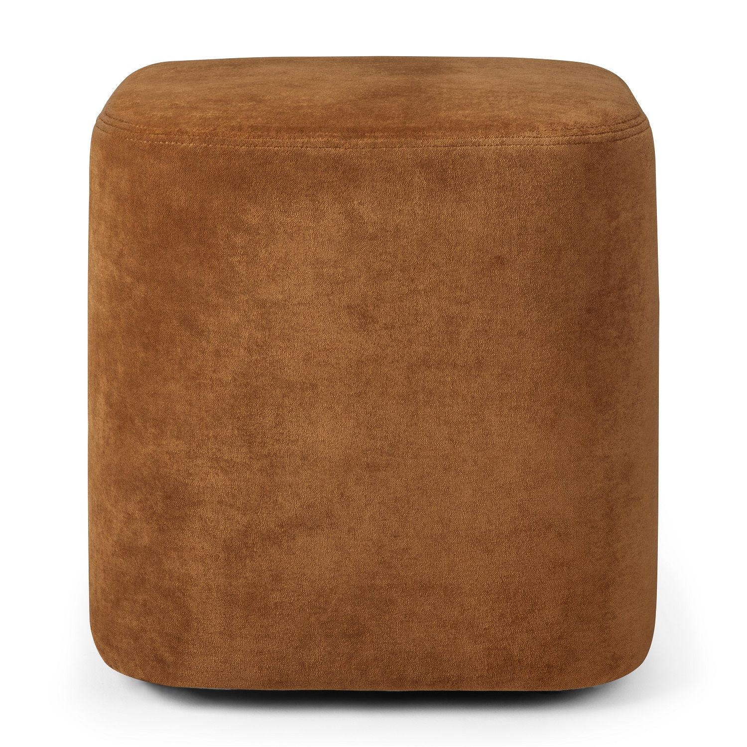 Brauner Cube Pouf Sitzhocker von Ethnicraft, quadratischer Hocker mit weichem Veloursbezug.