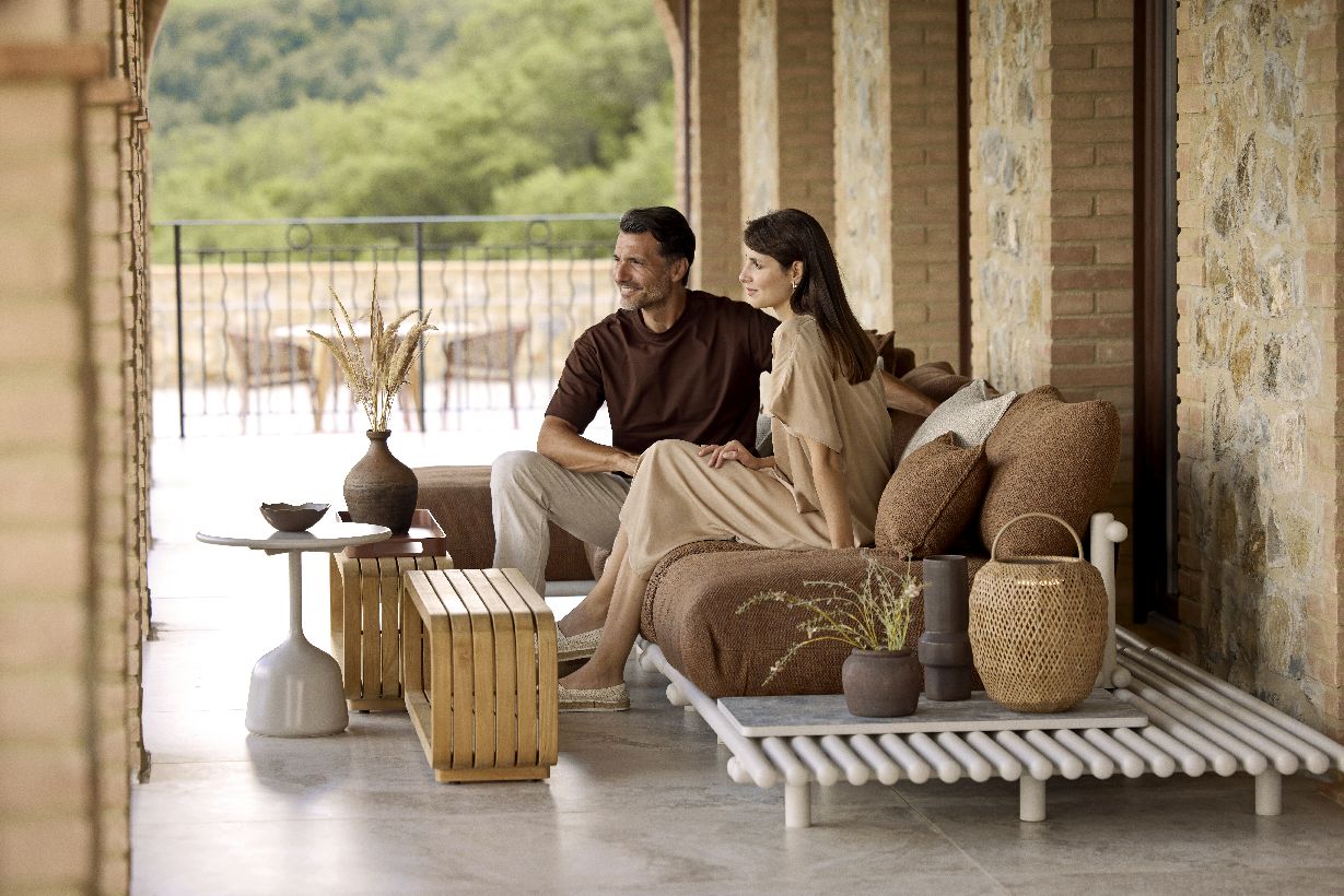 Sticks Platform Sofa mit Chaiselongue Outdoor Cane-Line