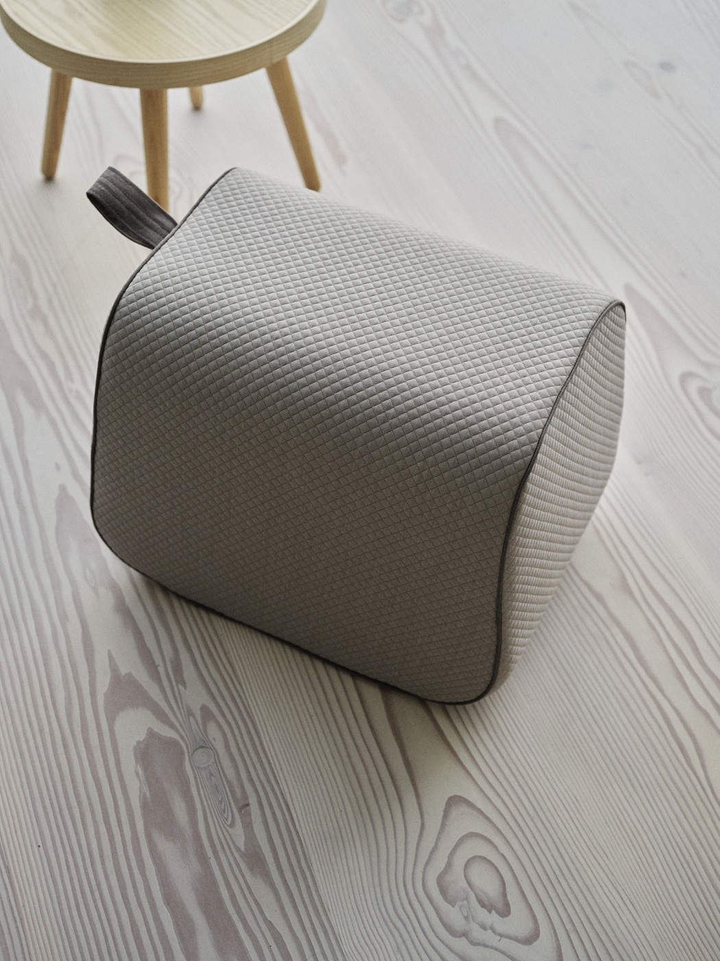 Nector Pouf Hocker Softline