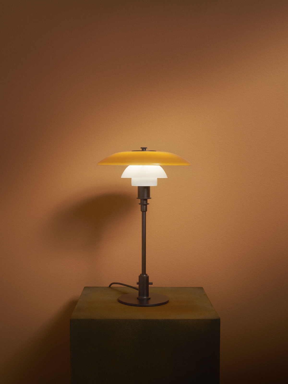 PH 3/2 Table lamp Tischleuchte Amber CENTENARY EDITION Louis Poulsen