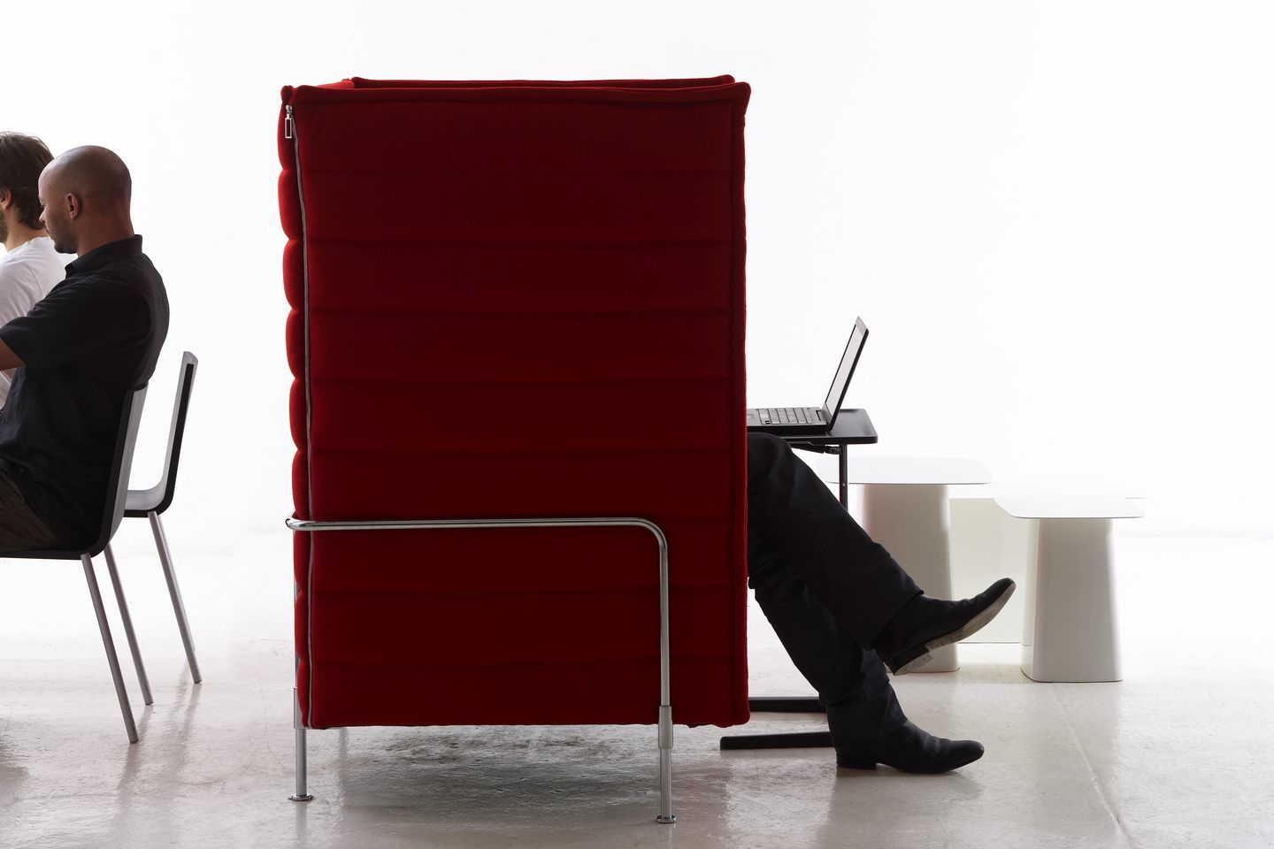 Metal Side Table Beistelltisch Groß Vitra