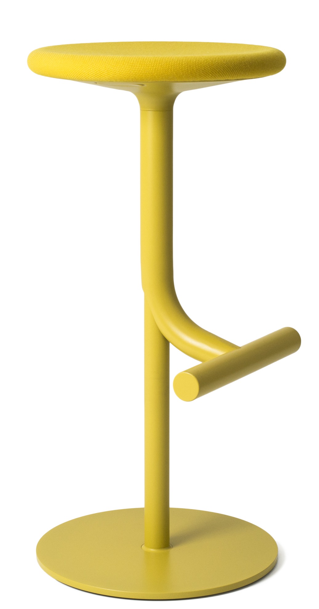 Gelber Tibu Stool Hocker von Magis mit Fußstütze und rundem Sitz auf weißem Hintergrund.