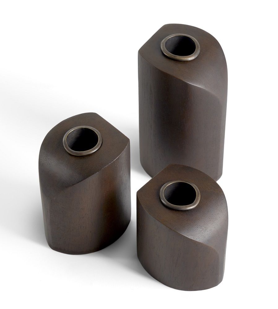 PI Kerzenhalter 3er Set aus Mahagoni von Ethnicraft: Dekorative Holzkandelaber für stimmungsvolle Beleuchtung.