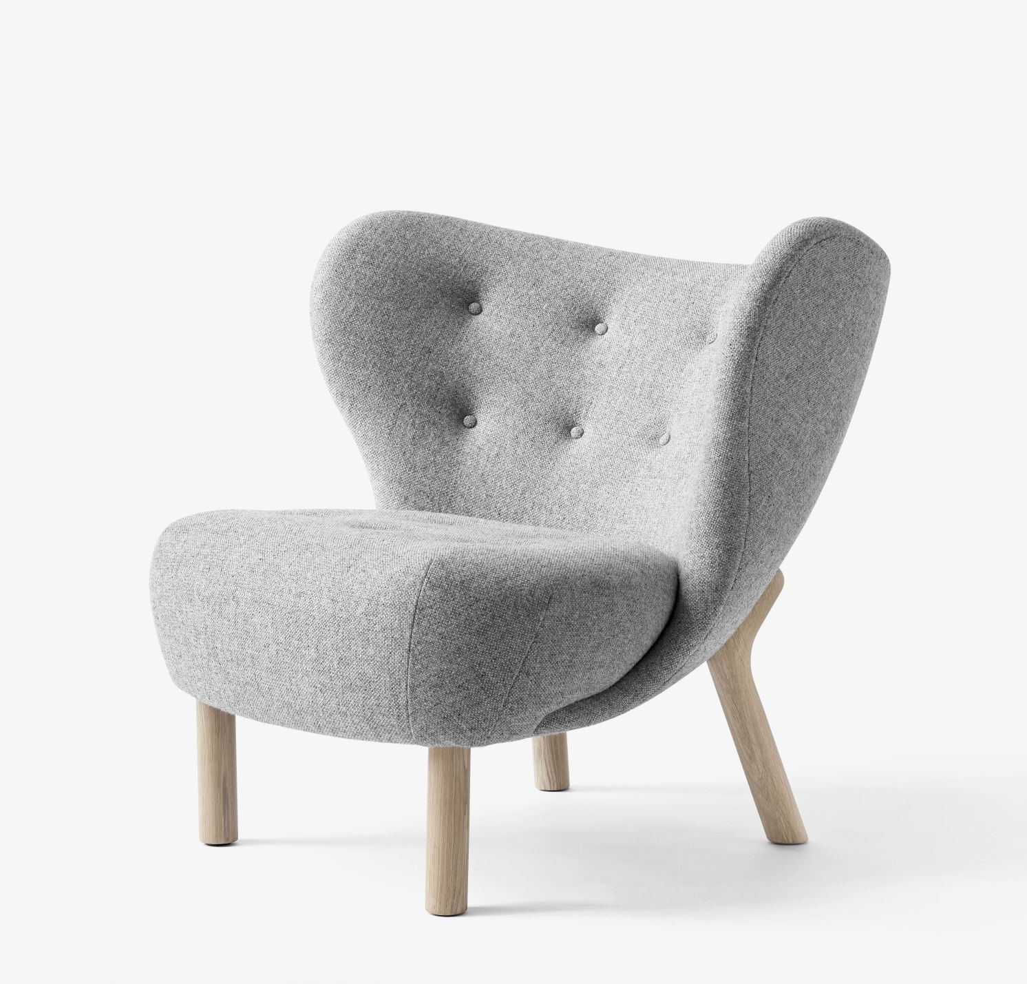 Little Petra VB1 Lounge Sessel AndTradition