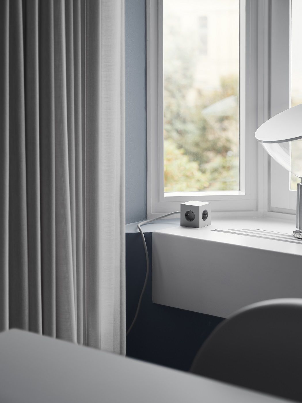 Avolt Steckdosenwürfel mit USB C dfp Design Pink