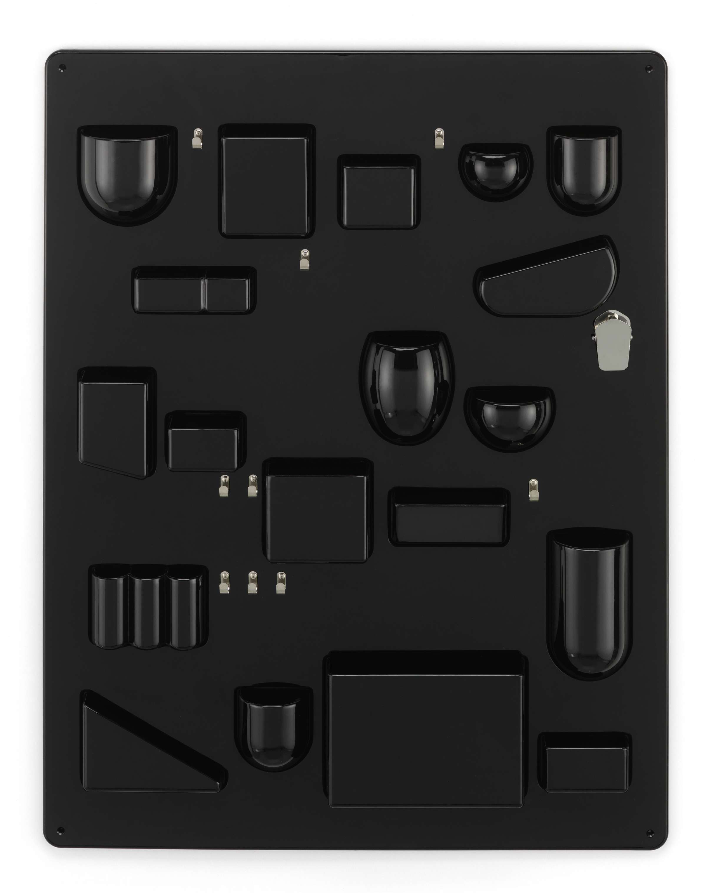 Schwarzes Uten.Silo Wand-Ordnungssystem von Vitra mit verschiedenen Behältern und Haken zur Aufbewahrung von Büro- und Haushaltsartikeln.