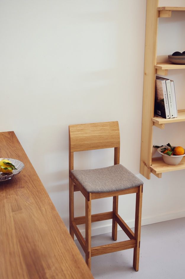 Beam Wandregal mit 5 Fächern Form & Refine