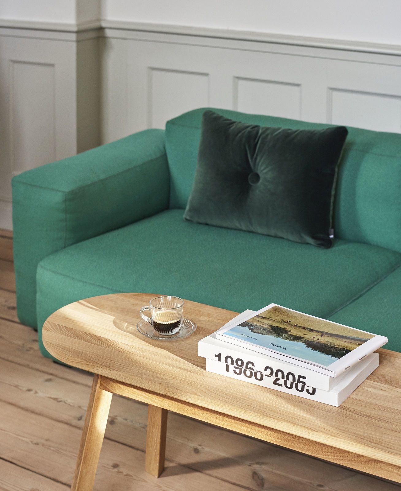 Triangle Leg Bench Bank Hay