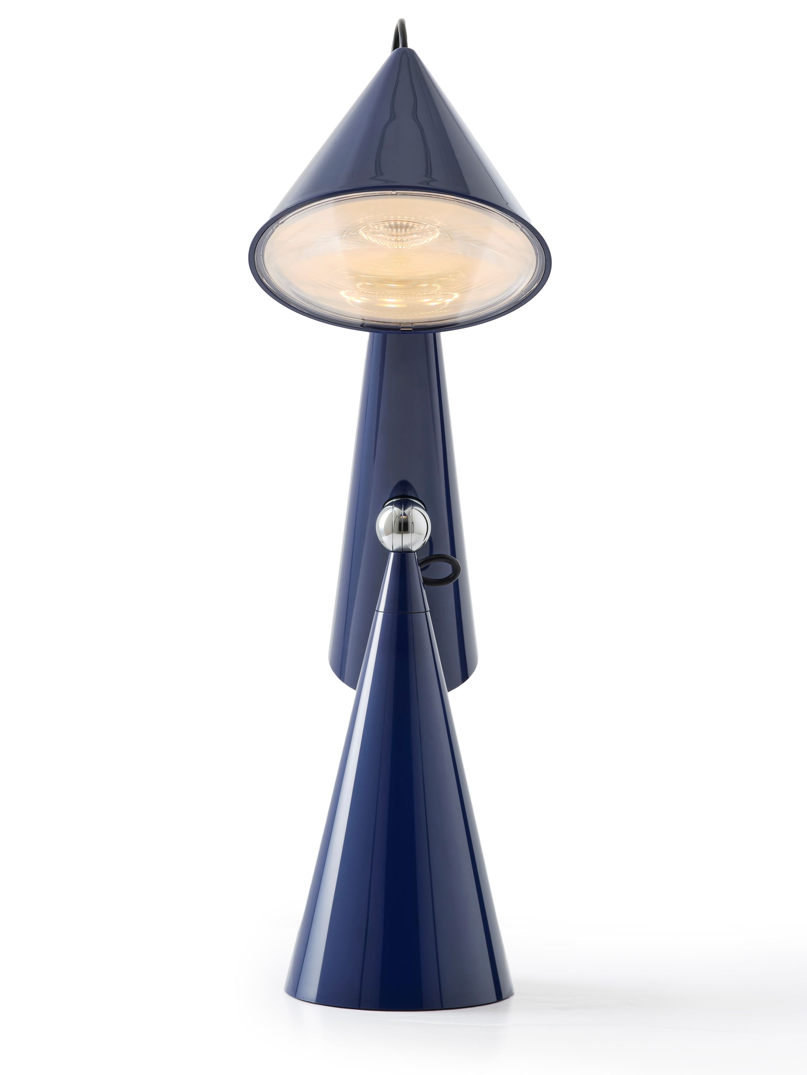 Nahaufnahme der Tom Dixon Pose Task Light LED Tischleuchte in Indigo.