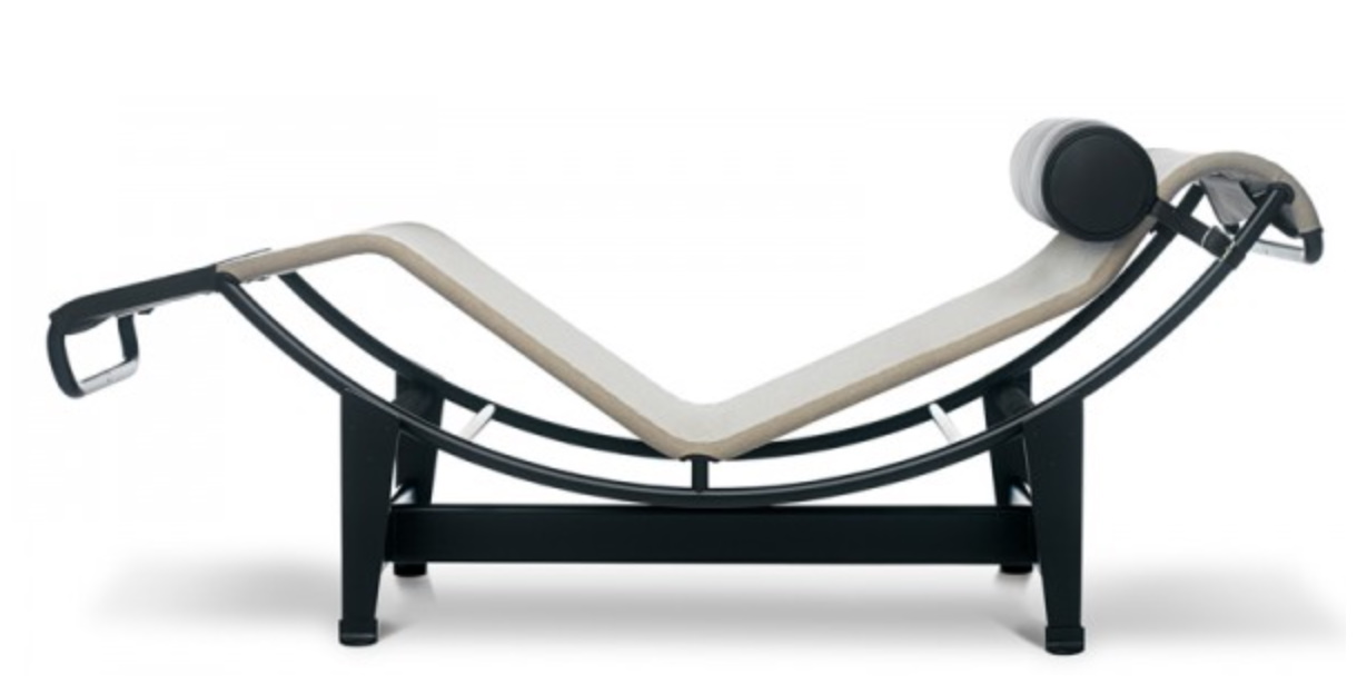 Chaise Longue Liege von Cassina mit verstellbarer Liegefläche aus Leinen und schwarzem Stahlgestell.