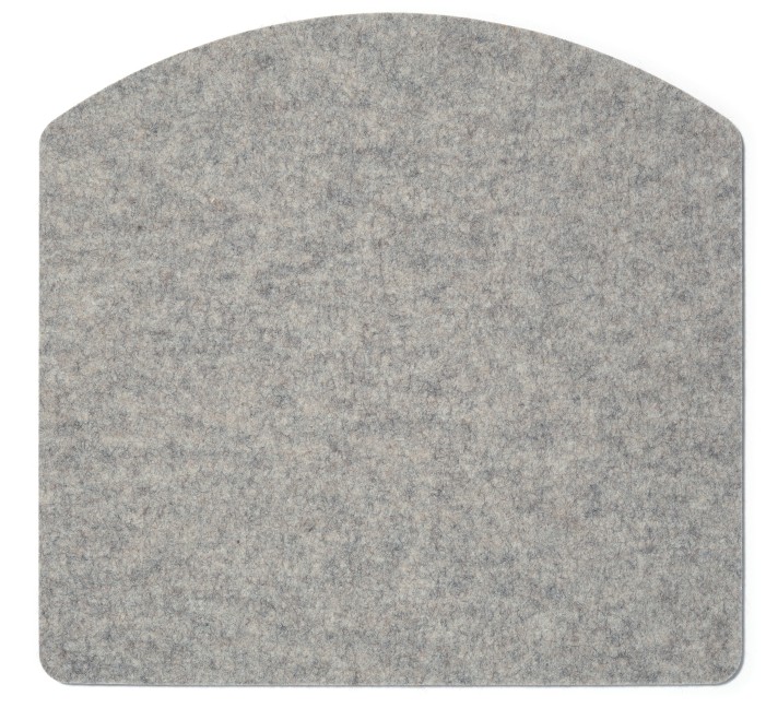 Helle, melierte Filz Sitzauflage für Thonet Stuhl S 43, ein Einzelstück von Hey Sign.