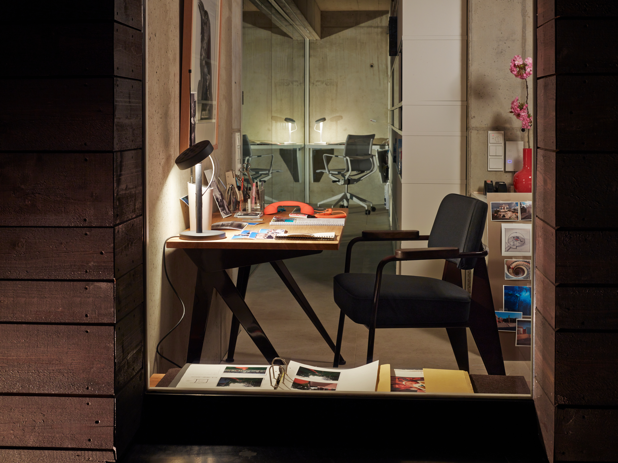 Compas Direction Schreibtisch Vitra