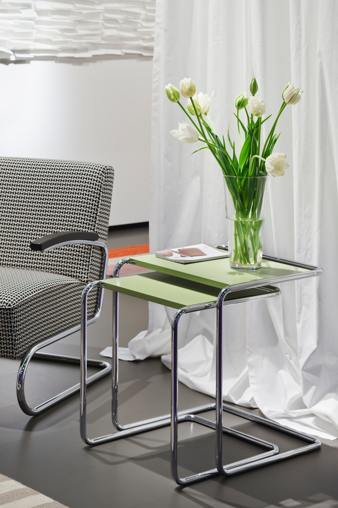 B97 Set Beistelltisch Thonet