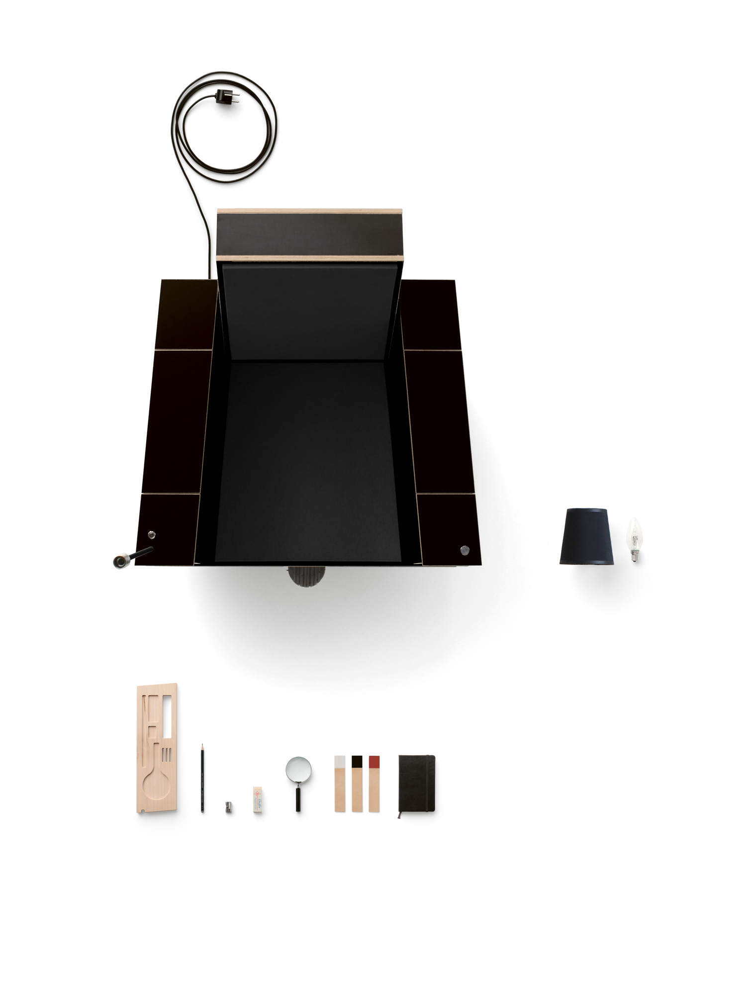 Bookinist Lesesessel von Nils Holger Moormann, Ansicht von oben mit Zubehör. Mobiler Arbeitsplatz.