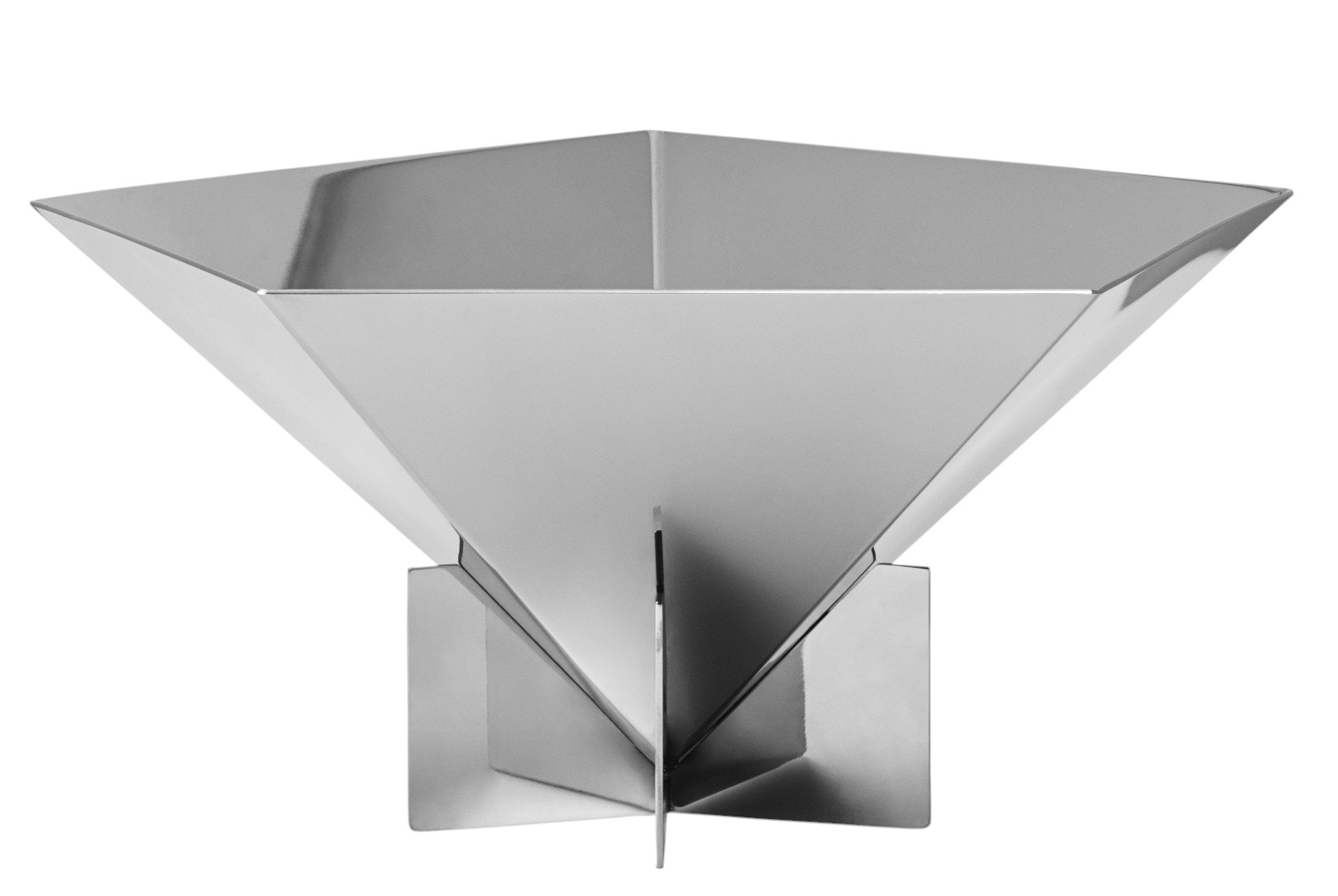 Fem Schale aus Edelstahl von Normann Copenhagen, moderne Dekoschale für Obst oder andere Gegenstände.