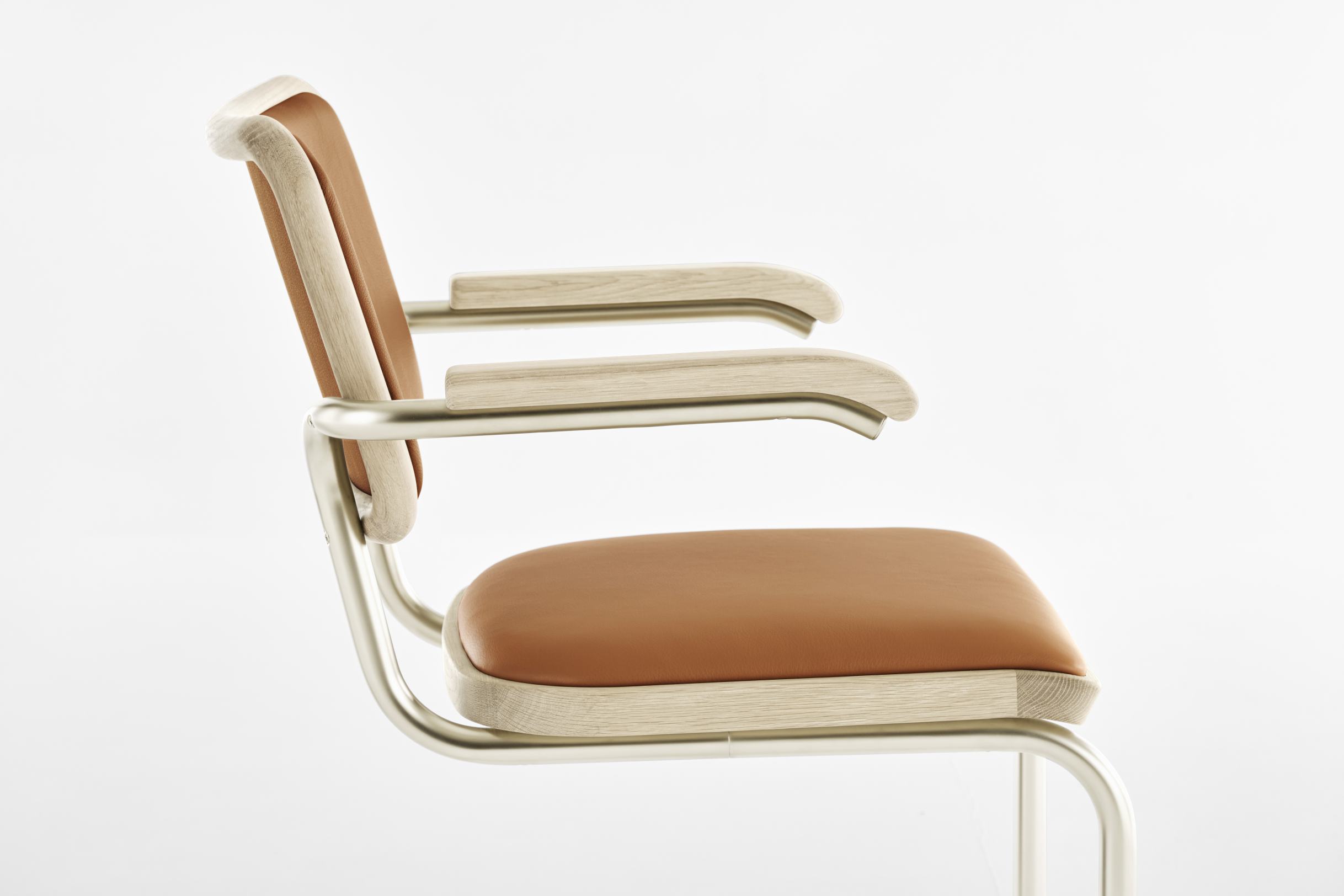 JS. Thonet by Jil Sander S 64 P / S64P Freischwinger Thonet