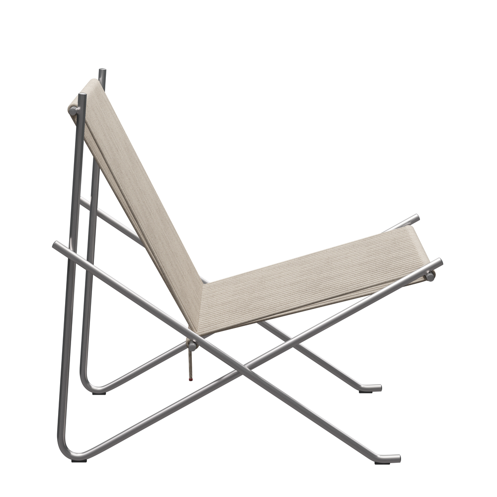 PK4 Lounge Chair von Fritz Hansen: Moderner Sessel mit Edelstahlgestell und naturfarbener Bespannung.
