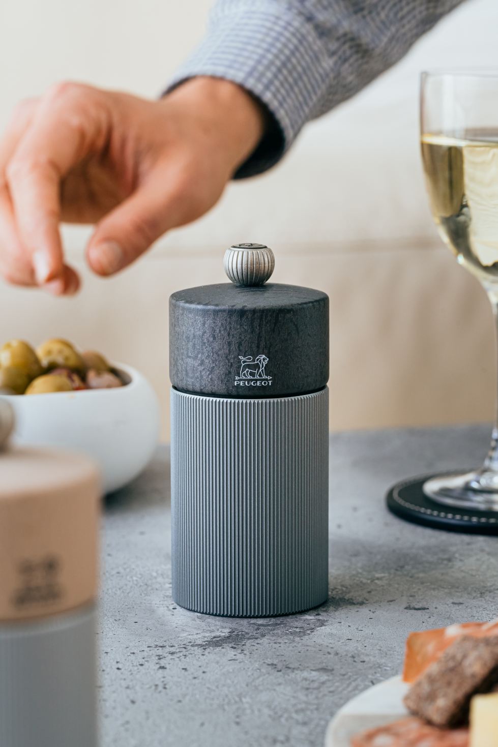 Line Pfeffermühle H 12 cm Graphit & Carbon Peugeot