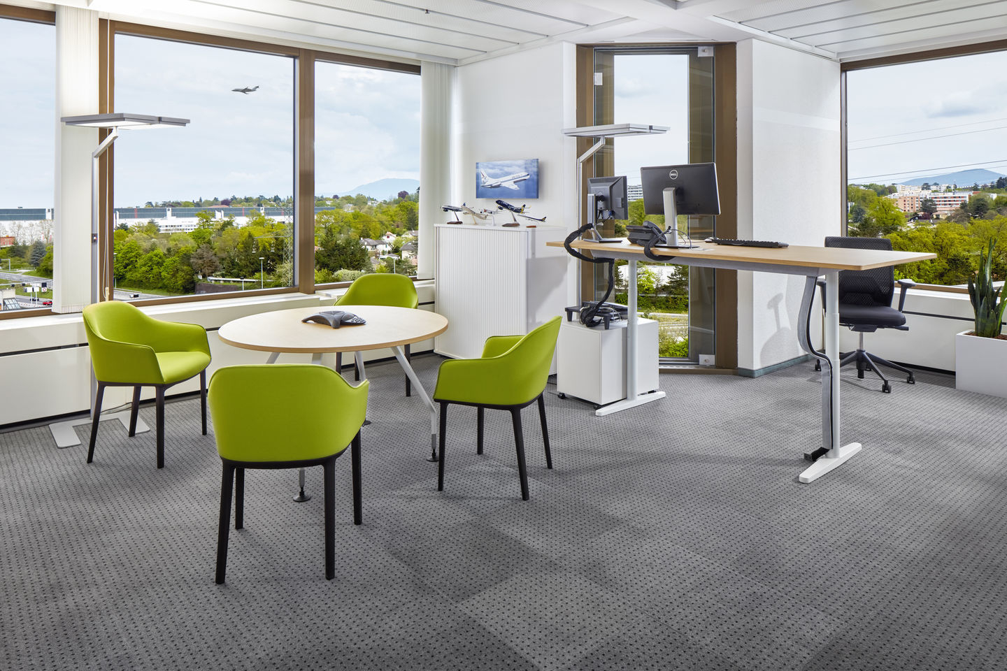 Softshell Chair Vierbeinfuss Stuhl Vitra