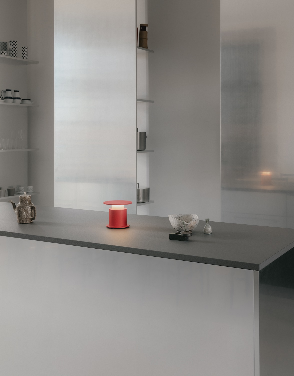 w241 Faro Tischleuchte / Akkuleuchte wästberg