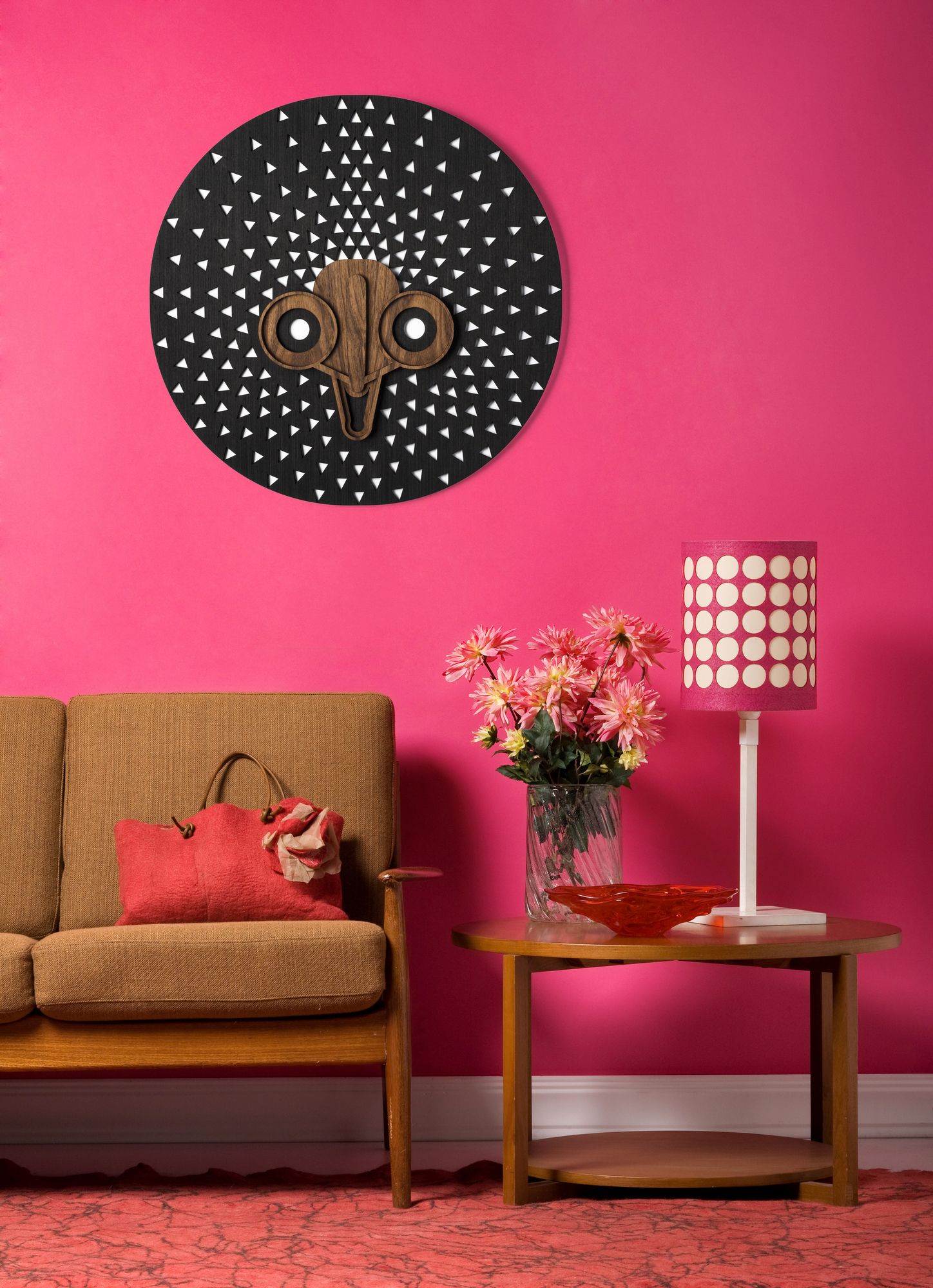 Dekorative, kleine, moderne afrikanische Maske als Wandschmuck von Umasqu, Holz und einzigartiges Design.