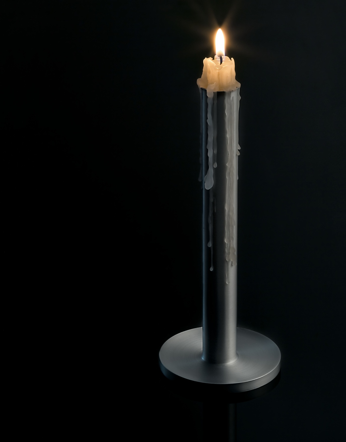 PZ02 Kerzenständer Alessi