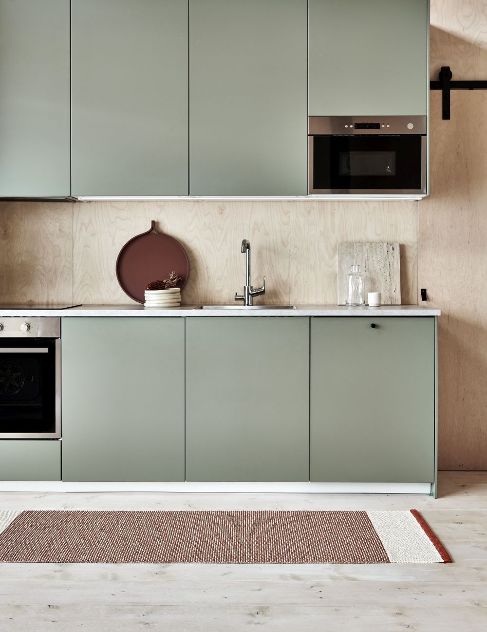 Edit Teppich 60 x 85 cm TAUBENBLAU / RAUCHBLAU / STONE Pappelina EINZELSTÜCK