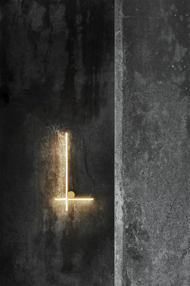 Flos Coordinates Wall 2 Lampe: Moderne LED Wandleuchte mit geometrischem Design und warmem Licht.