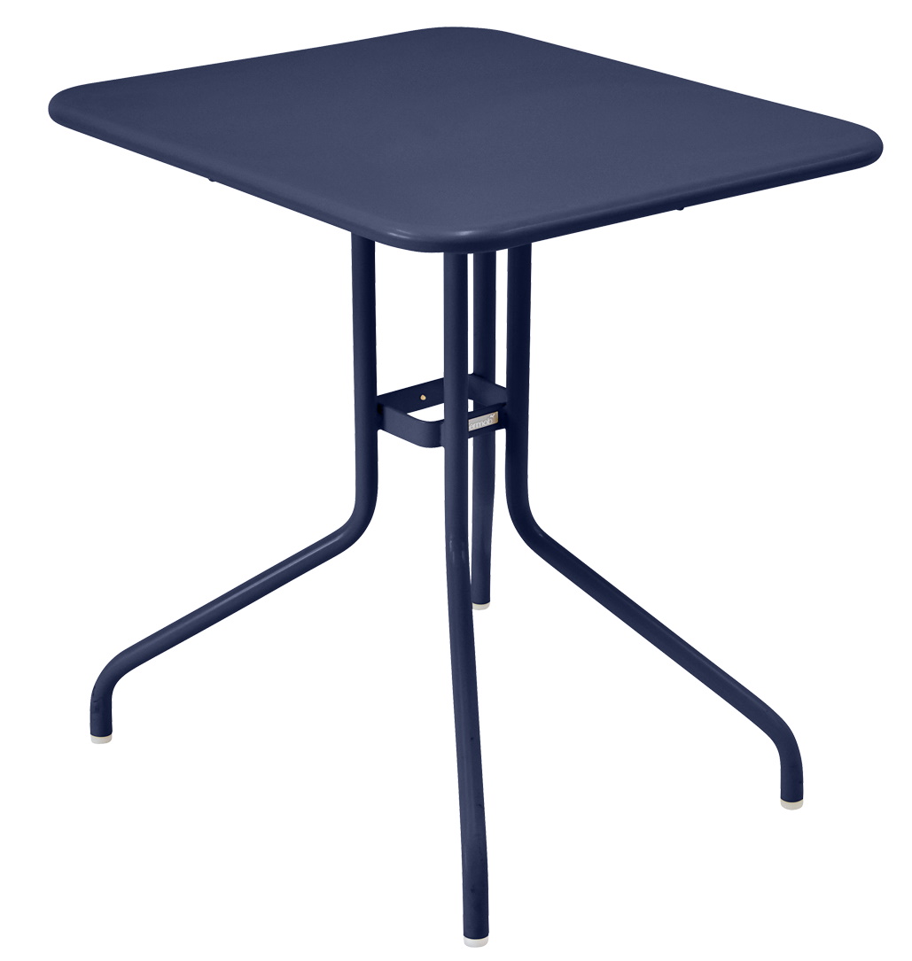 Blauer Pétale Tisch von Fermob, 60x70 cm, für den Außenbereich. Moderner Gartentisch mit drei Beinen.