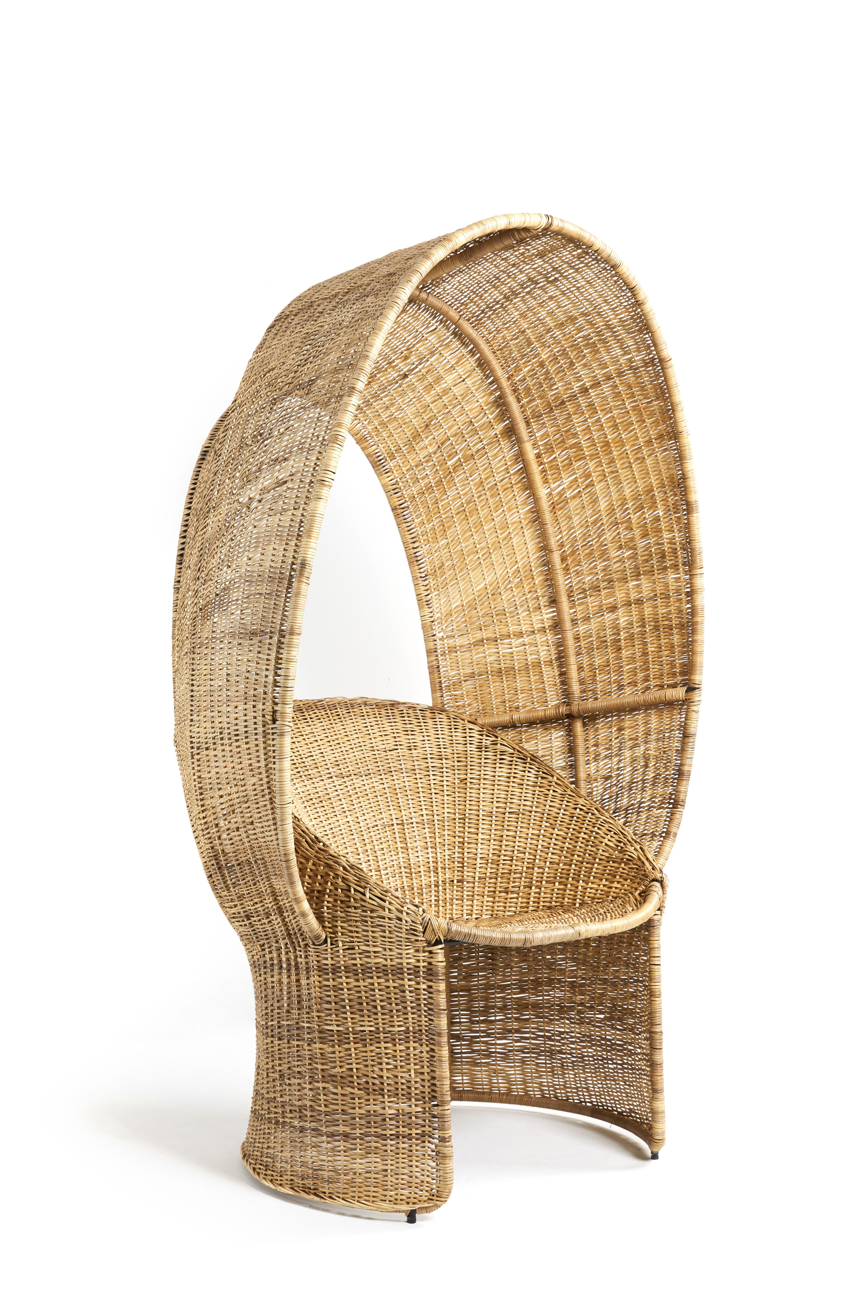 Cartagena Reina Sessel von Ames, handgeflochtener Korb-Sessel aus Naturmaterialien, modernes Design.