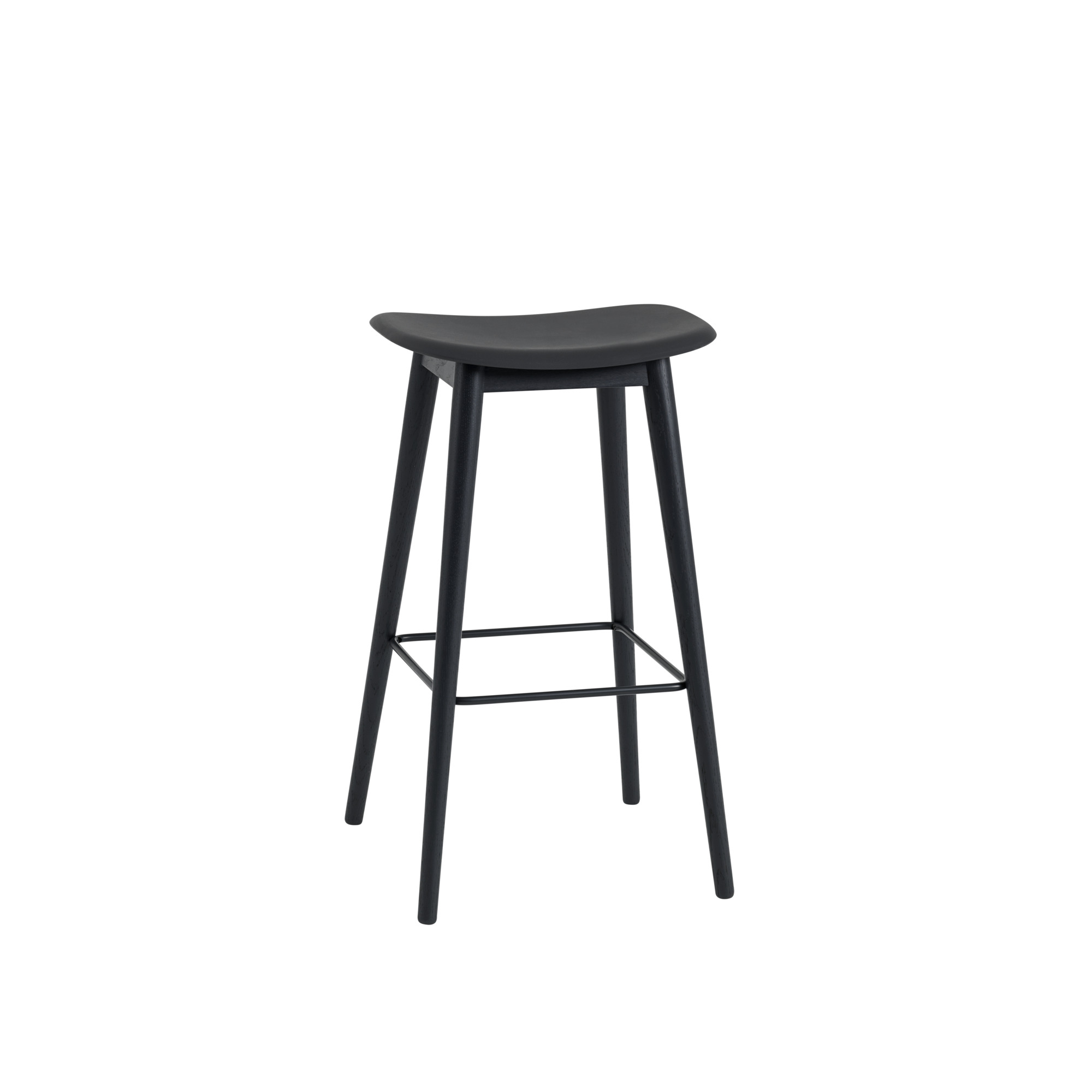 Schwarzer Fiber Bar Stool Barhocker von Muuto, 75 cm hoch, mit minimalistischem Design.