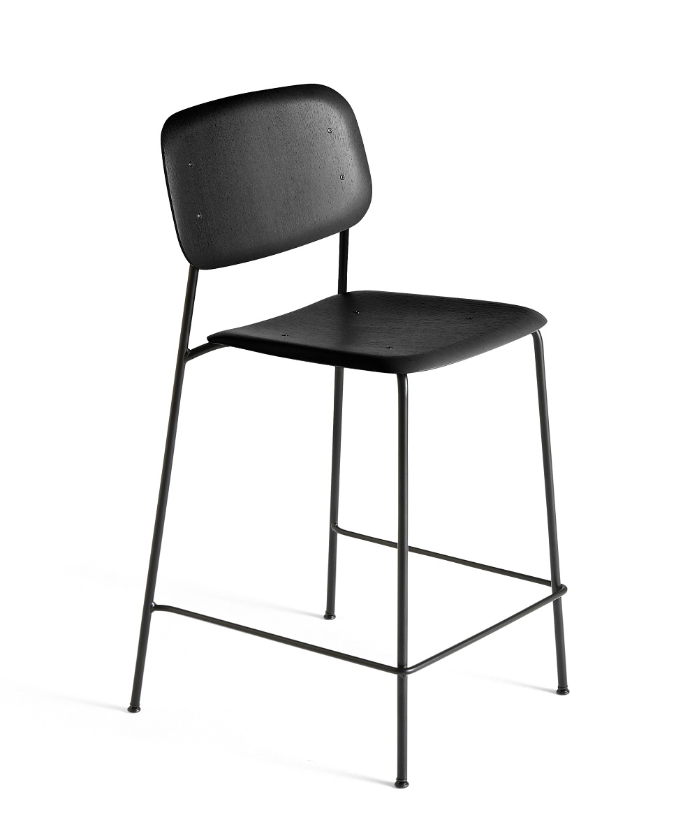 Schwarzer Soft Edge Barhocker von Hay, niedrige oder hohe Ausführung, für Küche und Bar.