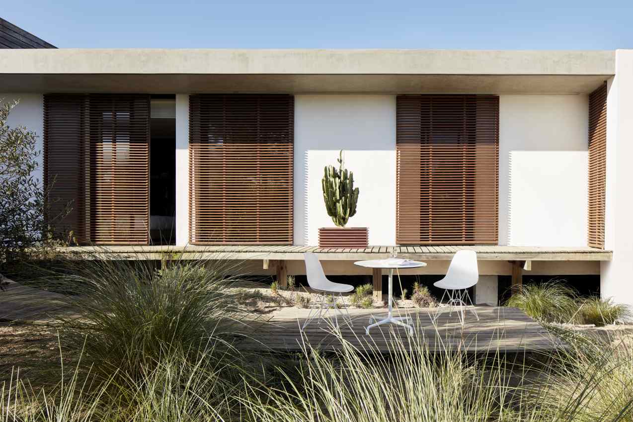 Eames Contract Table Tisch rund Ø70 cm Vitra