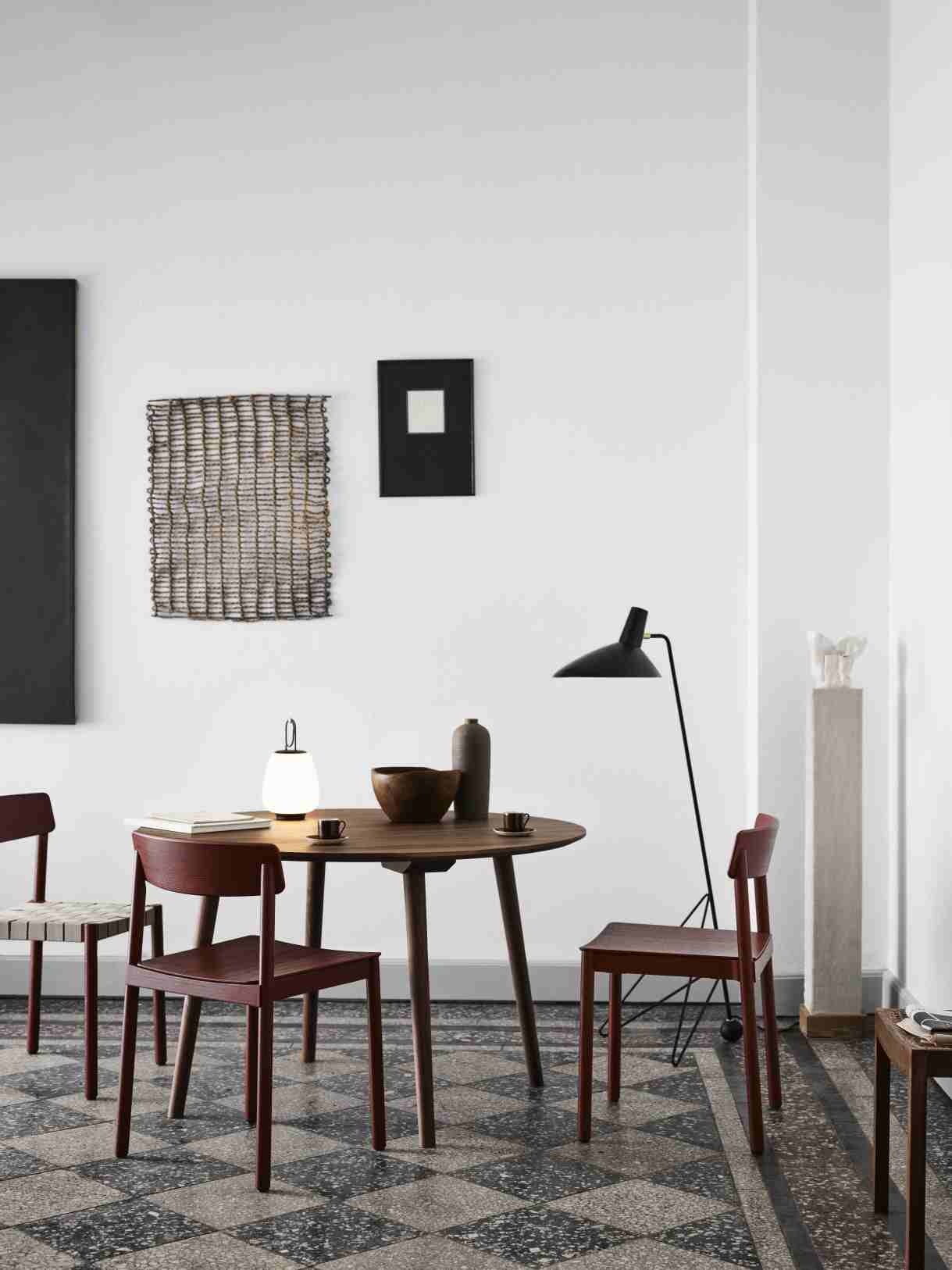 In Between Table SK3 / SK4 Tisch AndTradition