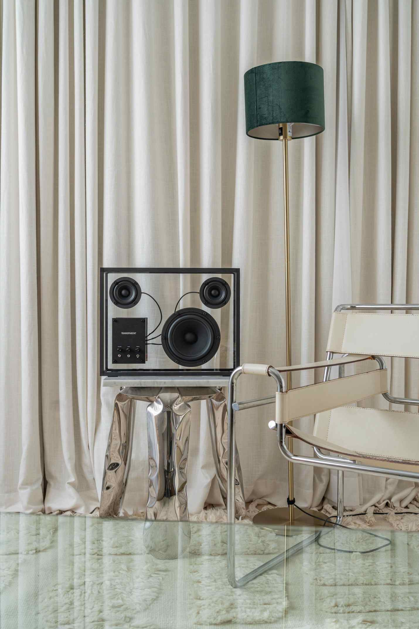 Transparenter Lautsprecher Transparent