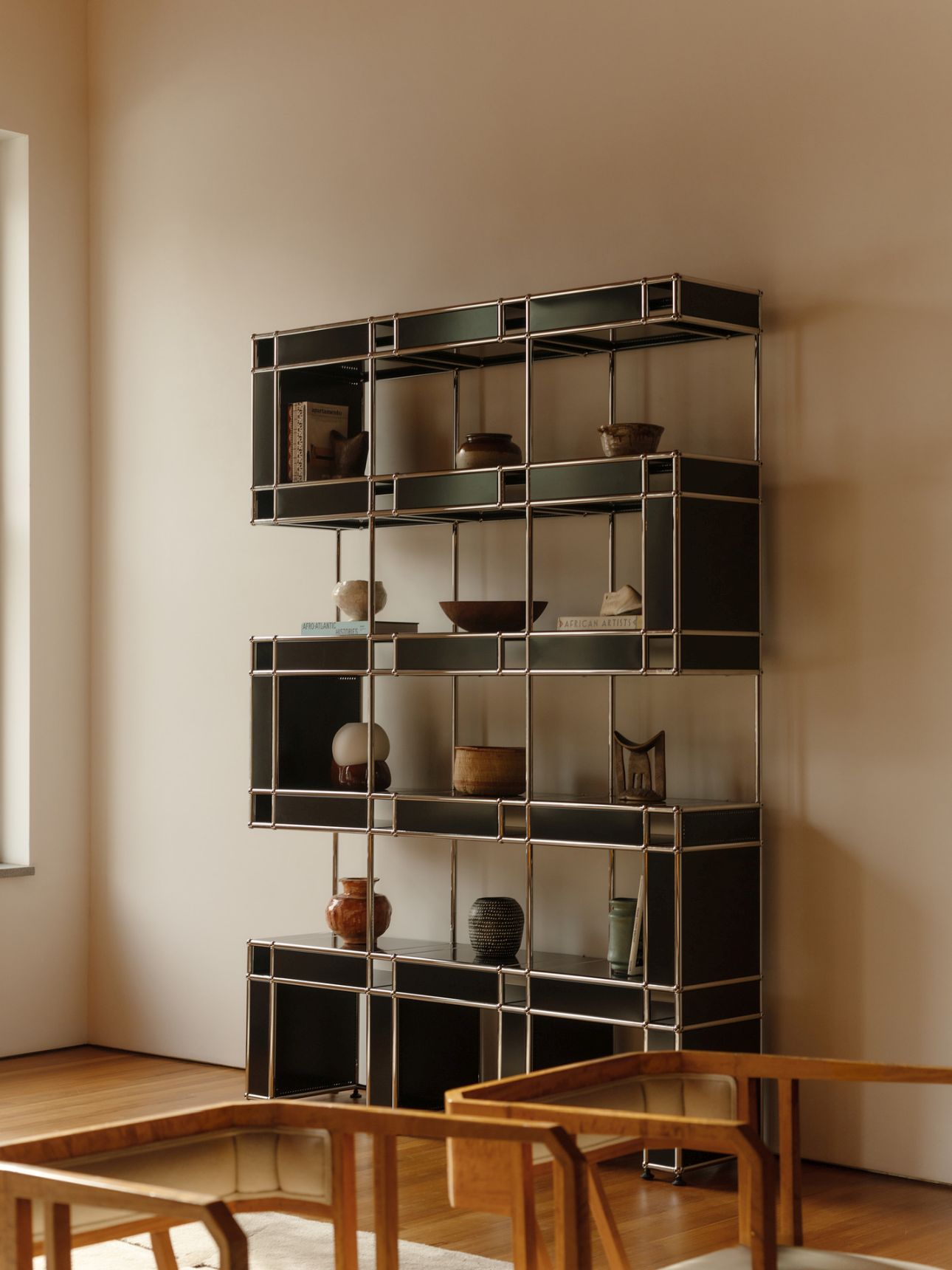 USM Haller x Armando Cabral NKYINKYIM Regal