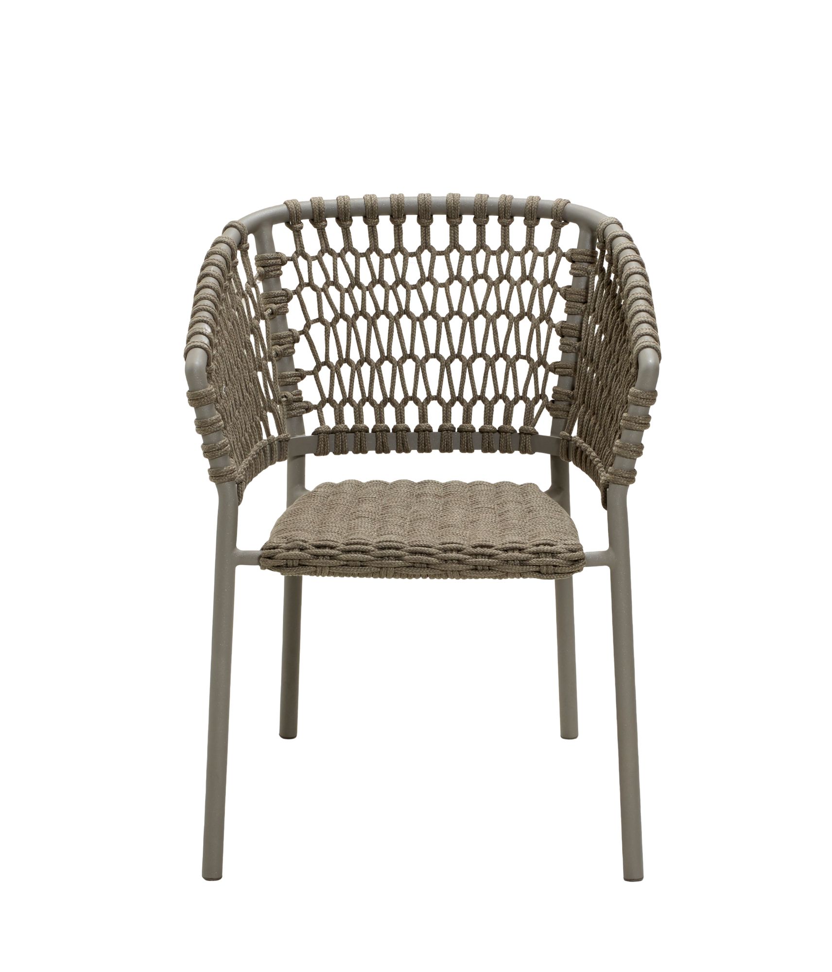 Ocean Sessel von Cane-Line in Taupe: Outdoor-Sessel mit geflochtener Sitzfläche und Rückenlehne.